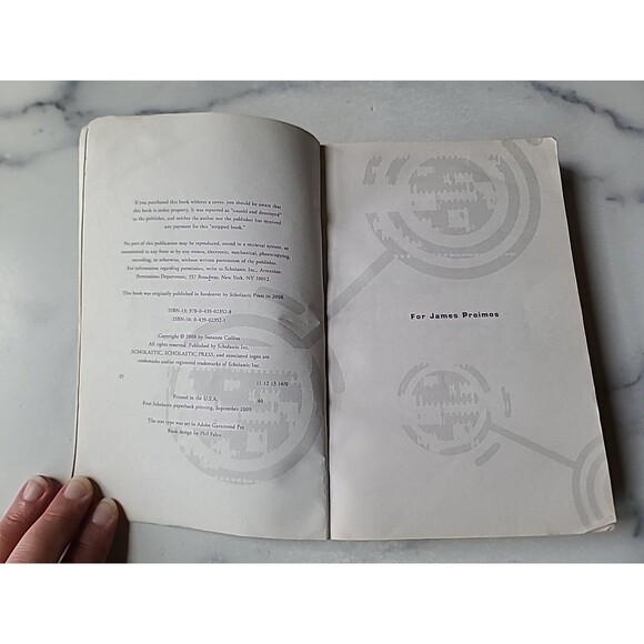 Hunger Games (Hunger Games, Book One) by Suzanne Collins (2010, Trade Paperback) - Picture 4 of 10